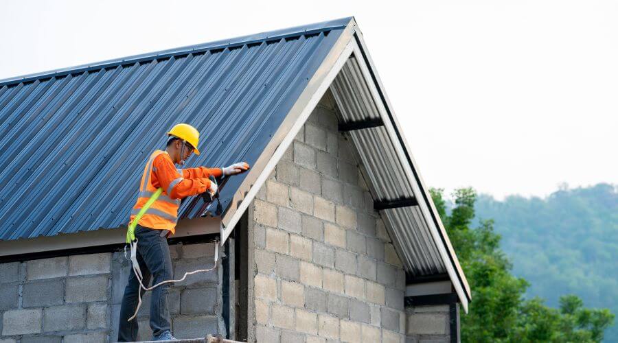 Professional gutter cleaning in Blackwood, NJ